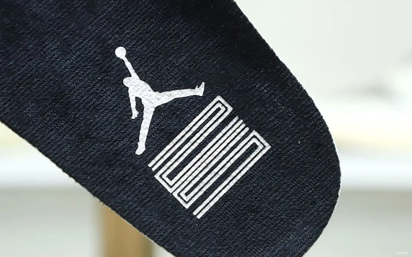 11 AIR 'JUBILEE  JORDAN  RETRO 25TH 0525